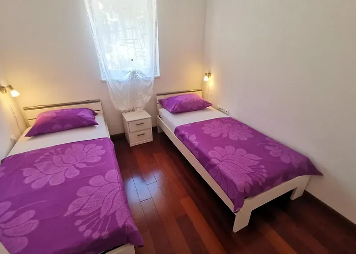 Διαμέρισμα Sara 1, 50 M From The Beach, Balcony And Sea View, Private Parking